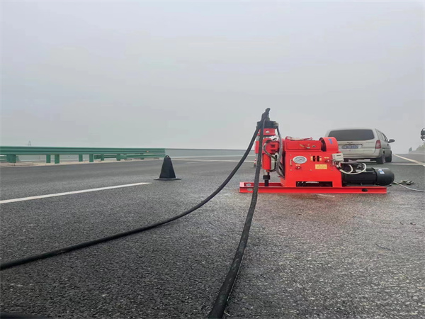 浚县马路路基路面开裂下沉注浆加固灌浆