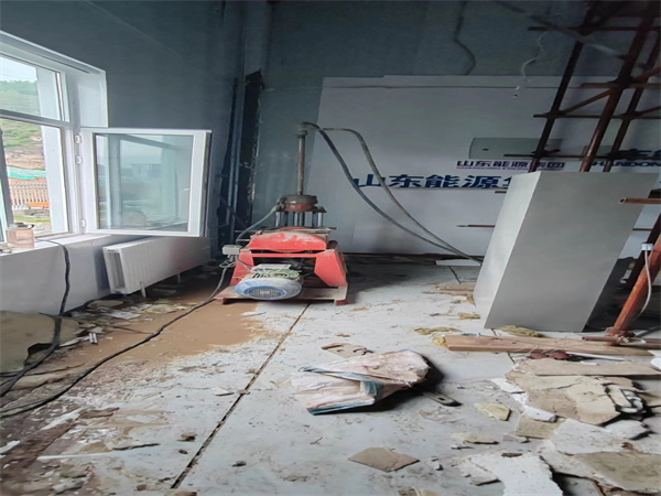 浚县地基基础下沉墙体裂缝加固注浆顶升施工