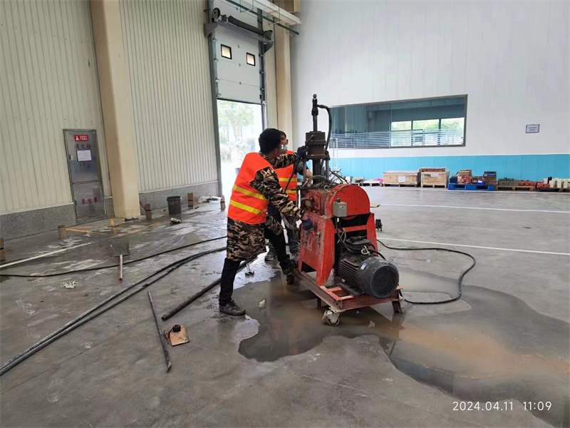 浚县厂房地面下沉塌陷注浆加固施工